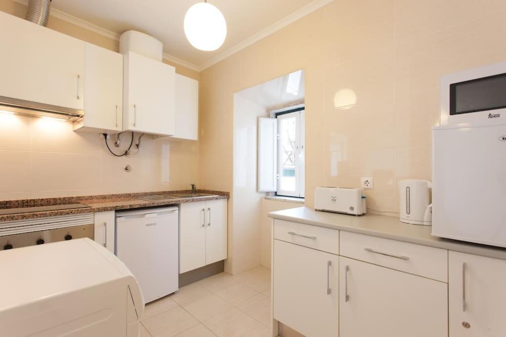 Old Town, 28 Tram, With Private Terrace Apartment Lisbon